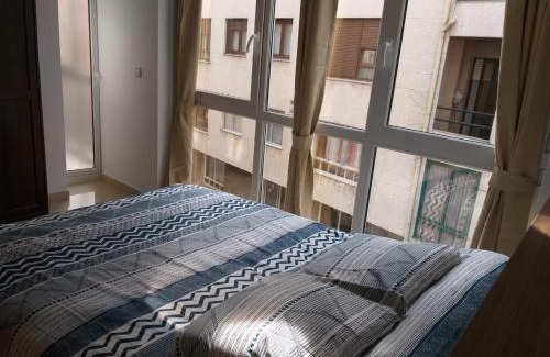 Dean Pequeno Apartment | Apartamento 2º planta centro Ribeira by Cristian&Tamara "alquileres"