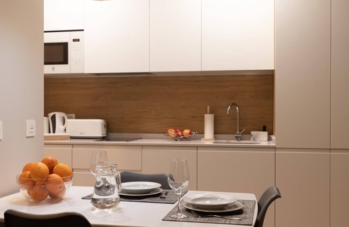 Castanos Apartment | APARTAMENTO 5 by HiBilbao