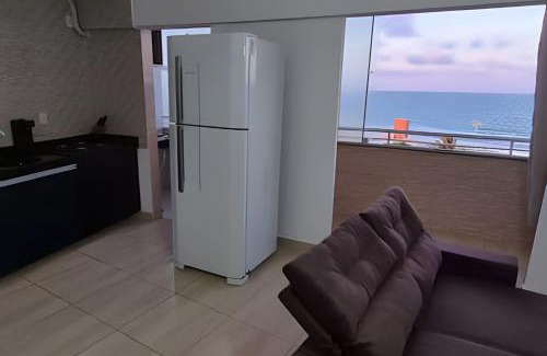 Praia do Meio Apartment | Apartamento brisa do oceano