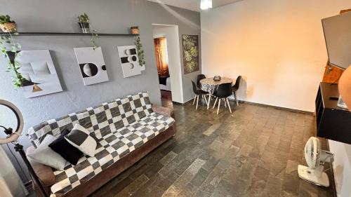 Santa Terezinha Apartment | Apartamento com garagem ao lado do Mineirão