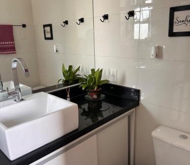 Jardim Guanabara Apartment | Apartamento completo com piscina aquecida