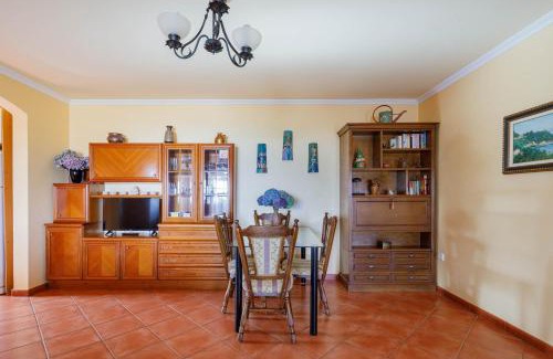 Bueu Apartment | Apartamento con jardin en un chale