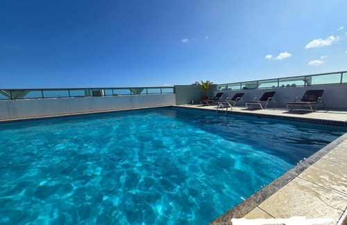 Caminho das Arvores Apartment | Apartamento de 28mts muito bem localizado, ao lado do Shopping da Bahia.