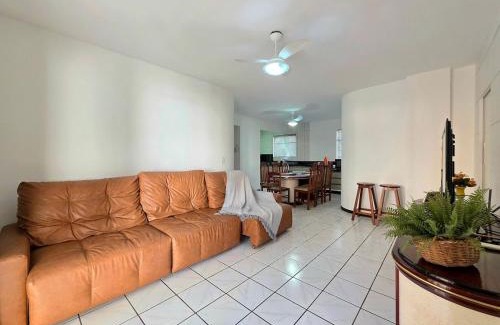 Itapema Apartment | Apartamento de 3 quartos a 1 minuto da praia em Itapema Meia PRaia
