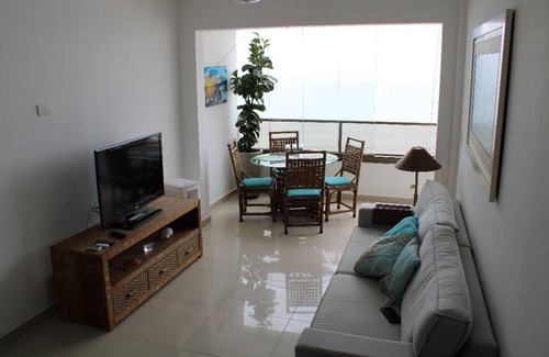 Jardim Tejereba Apartment | Apartamento de frente ao mar na praia de pitangueiras no guaruja