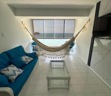 Margarita Island Apartment | Apartamento de lujo frente al mar en residencia con piscina, planta electrica y gym