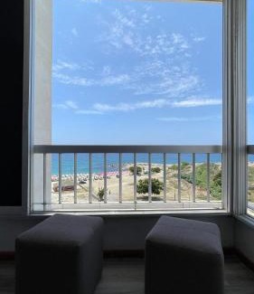 Caraballeda Apartment | Apartamento frente a la playa de la guaira