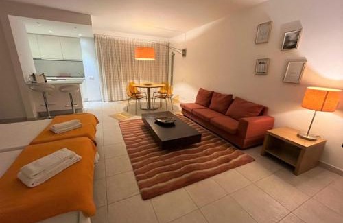 Cabanas Apartment | Apartamento Golden Ocean