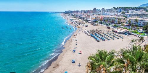 Carihuela Apartment | Apartamento La Carihuela