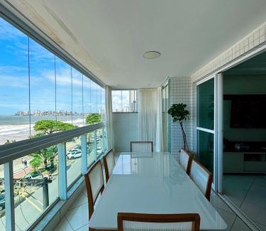 Praia do Morro Apartment | Apartamento lindo frente ao mar