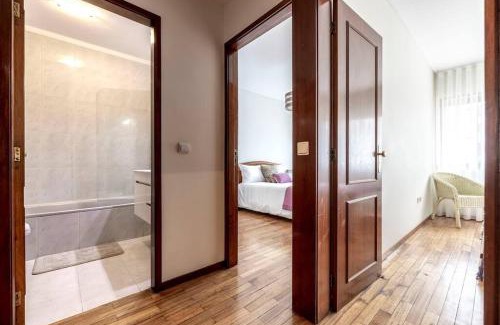 Guimaraes Apartment | Apartamento Lobo
