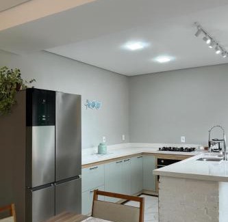 Praia do Rosa Apartment | Apartamento Morada Madu, No Centrinho da Praia do Rosa