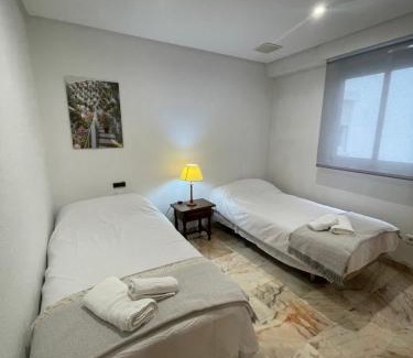 Ciudad Jardin Apartment | Apartamento Palmones