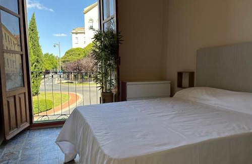 Logrono Historic Centre Apartment | Apartamento Puente de Piedra Logroño
