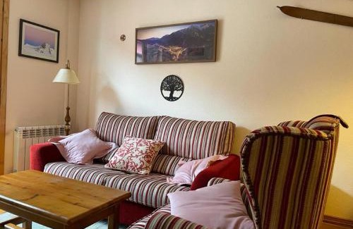 Benasque Apartment | Apartamento turístico Nievesol 24 - Benasque