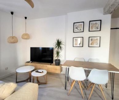 Corella Apartment | Apartamentos Crispín Candela