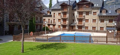 Linsoles Apartment | Apartamentos Nevados 28311