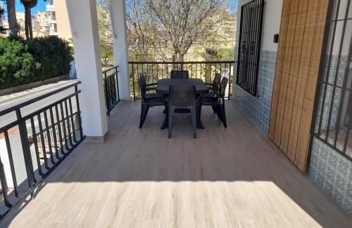 Plaza De La Costera Apartment | Apartamentos playa de Bellreguard