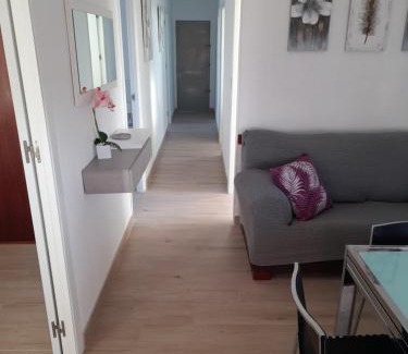 Plaza De La Costera Apartment | Apartamentos playa de Bellreguard