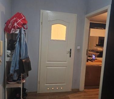 Wlochy Apartment | Apartamenty at Naukowa