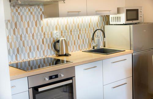 Kudowa Zdroj Apartment | APARTAMENTY "LA VILLA" SUITE z salonem, sypialnią, parkingiem, blisko centrum
