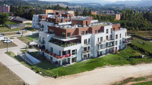 Kudowa Zdroj Apartment | APARTAMENTY "LA VILLA" SUITE z salonem, sypialnią, parkingiem, blisko centrum
