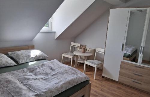 Olsztynek Apartment | Apartamenty pod lipami