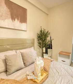 Surabaya Apartment | Apartemen Bale Hinggil VVIP Studio