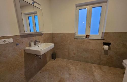 Gaisbach Apartment | Apartement 2 Schlafzimmer 300 m zur Würth Hauptzentrale