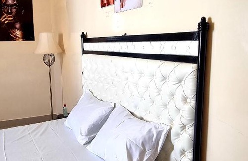Ouakam Apartment | Apartement 3Chambres Climatisées Salon Cuisine