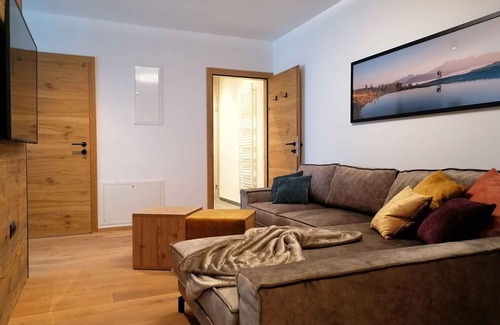 Rauris Apartment | Apartement fantastic view directly at the lift