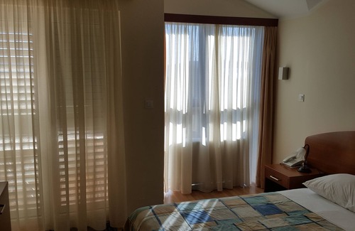 Seget Vranjica Hotel | Aparthotel Astoria