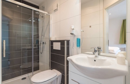 Neu Mukran Hotel | Aparthotel Koenigslinie