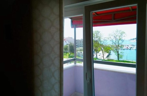 Pjescana Uvala Apartment | ApartHotel Viola