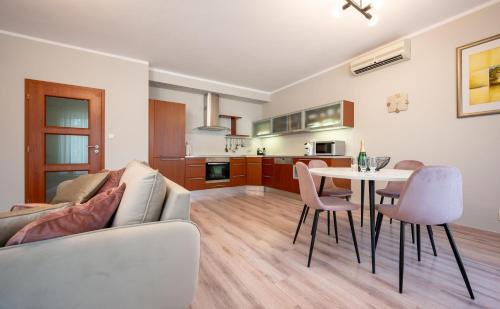 Luhacovice Apartment | Apartmány Luhačovice, Royal