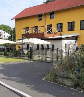 Jindrichovice Apartment | Apartmány-Zámecká restaurace
