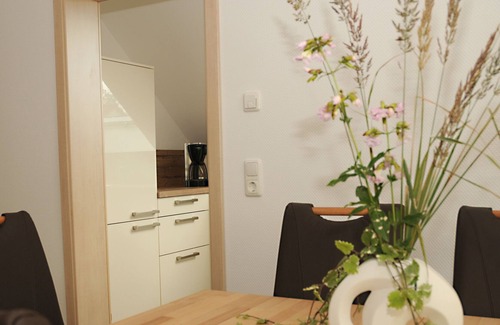 Schmerzke Apartment | Apartment THREE OAK