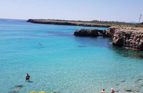 S'Illot-Cala Morlanda Apartment | Apartment by the beach with sea views- ROCAMAR APT.