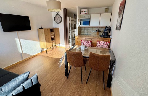 Saint-Francois-Longchamp Apartment | Apartment at the foot of the slopes