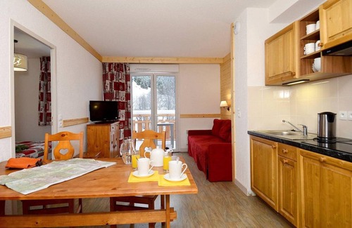 Saint-Sorlin-d'Arves Apartment | Apartment ∙ 10 guests