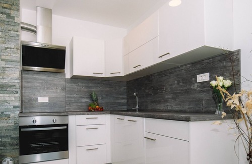 Zasip Apartment | Apartma 1 (pogled na grad)