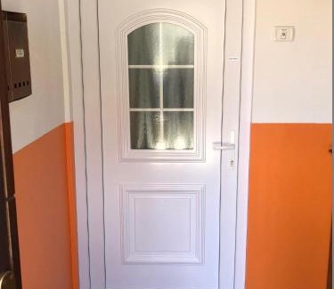 Postojna Apartment | Apartma Mahnič