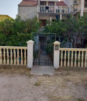Komiza House | Apartman Antica