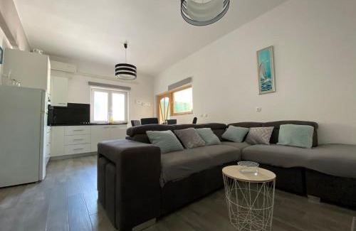 Dobropoljana Apartment | Apartman Branka
