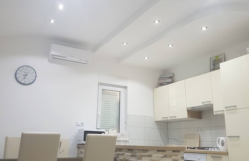 Podstrana Apartment | Apartman Ivan