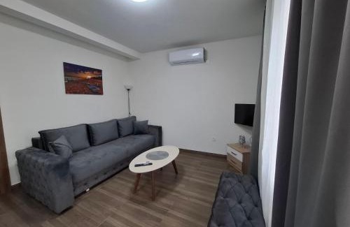 Kotor Apartment | Apartman Lazovic Prcanj