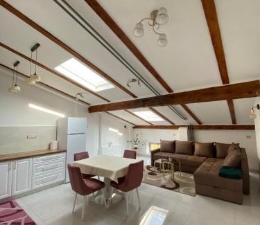 Novi Sad Apartment | Apartman Lili