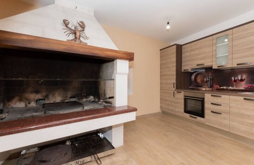 Medici Apartment | Apartman Mia 7 - Omiš by Villas Guide