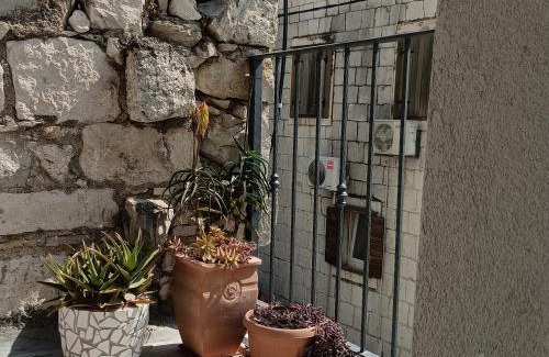 Kastel Kambelovac Apartment | Apartman old house in Kastel Kambelovac