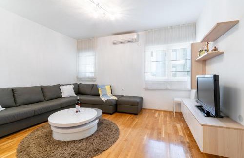 Ratac Apartment | Apartman Prskalo